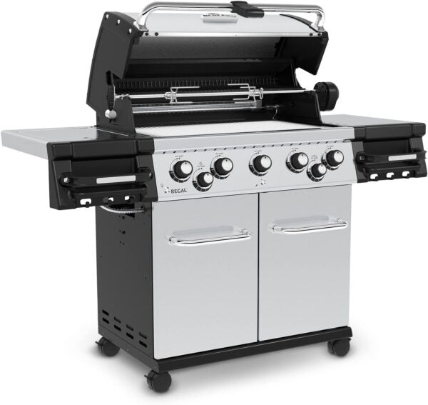 Broil King Regal S 590 Pro Gas Grill BK95834